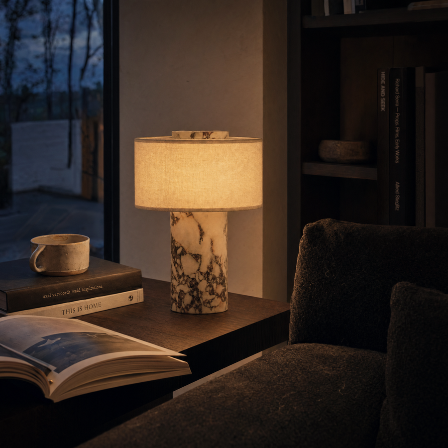 Quartz lifestyle 01 - living room table