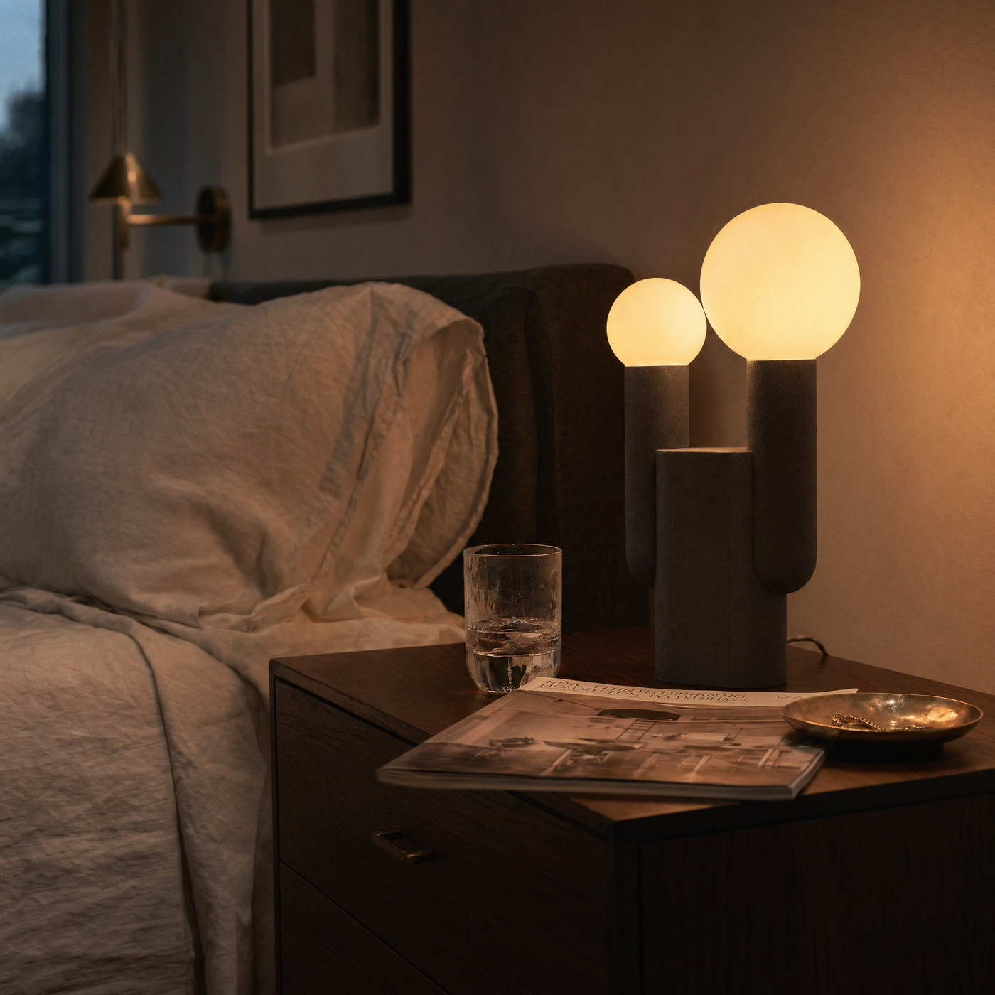 Moor lifestyle 02 - bedroom nightstand