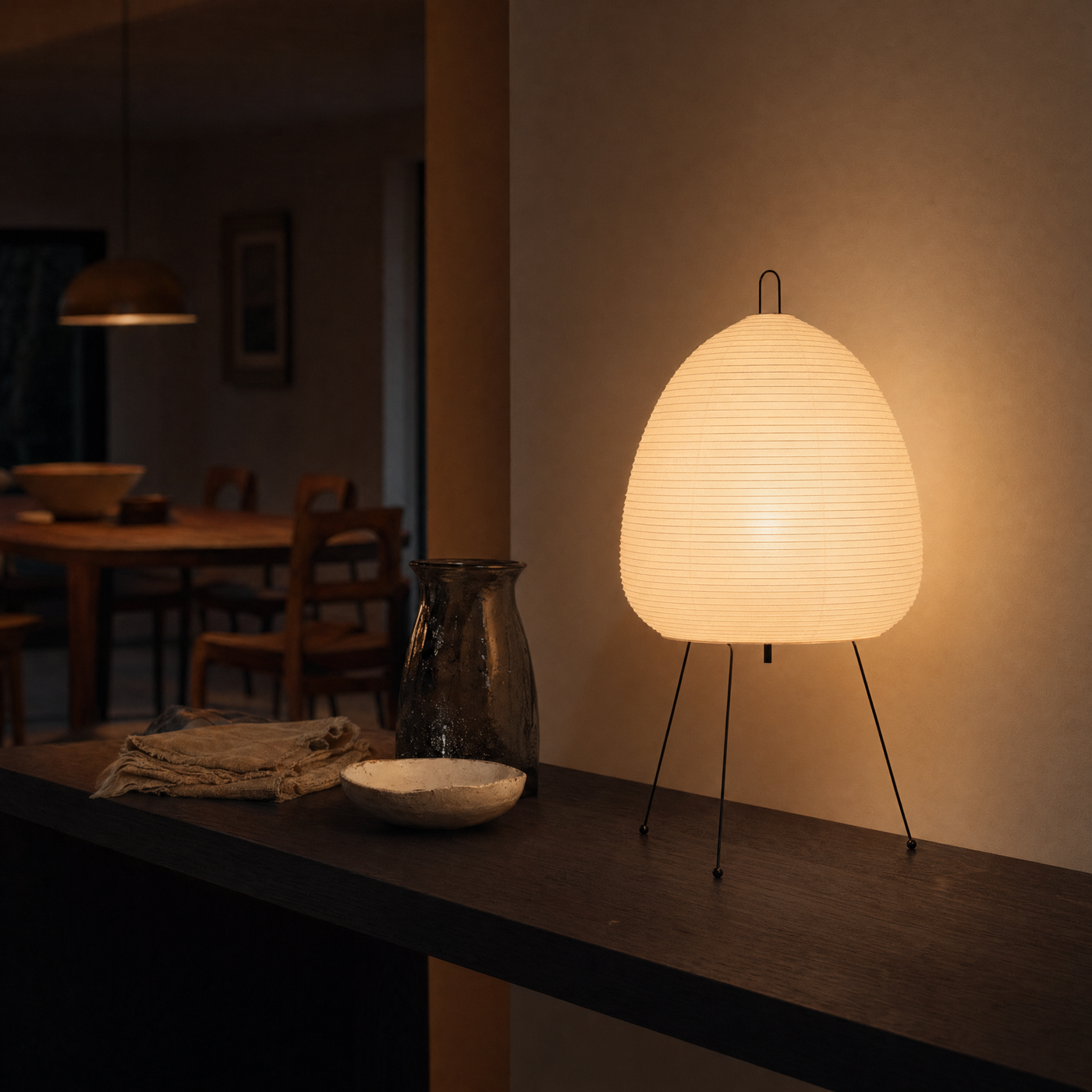 Oval lifestyle 03 - dining console