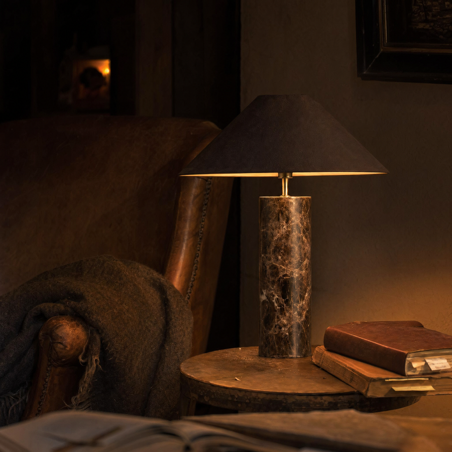 Onyx lifestyle 04 - reading side table